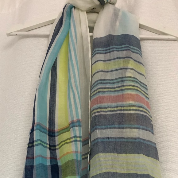 NWT Tommy Hilfiger Plaid Scarf - Picture 1 of 7